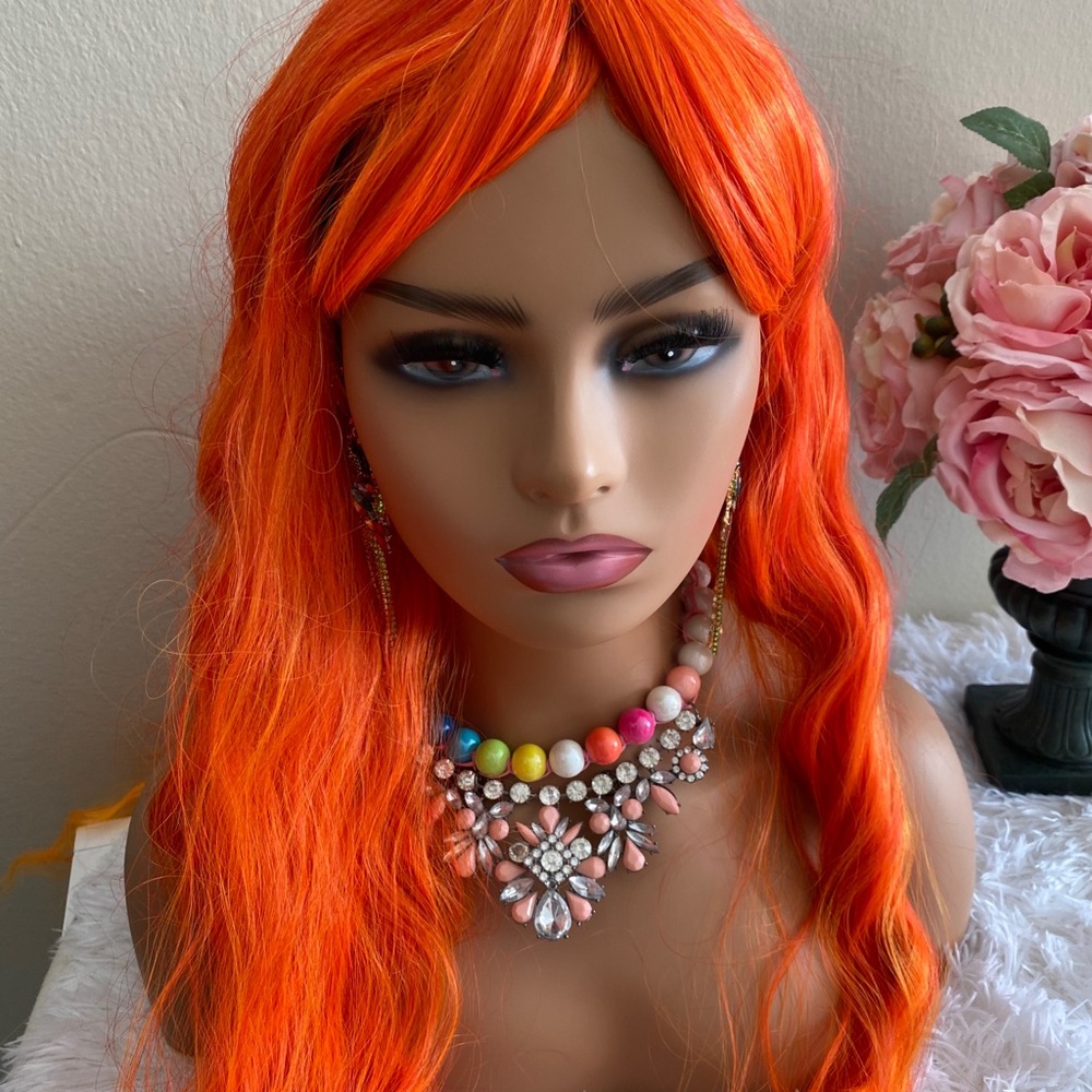 Orange ombré mermaid wig - Picture 2 of 5